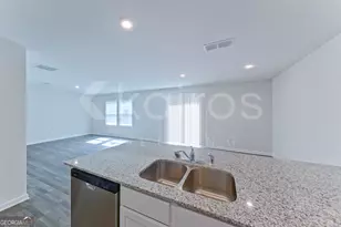 202 Topaz Ln, Macon, GA 31217 - Photo 10