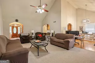 335 New Morn Dr, McDonough, GA 30253 - Photo 10