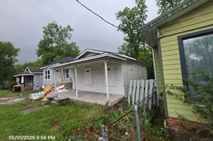 1338 Augusta Ave, Savannah, GA 31415 - Photo 12