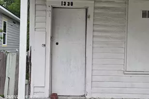 1338 Augusta Ave, Savannah, GA 31415 - Photo 8