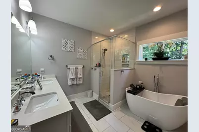 859A East Avenue #A, Scottdale, GA 30079 - Photo 6