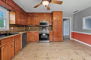 255 Frankie Ln, Covington, GA 30014 - Photo 10