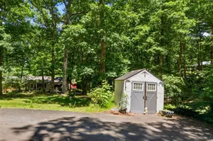 2455 Oak Knoll Dr, Hiawassee, GA 30546 - Photo 14