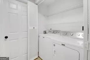 3655 Habersham Rd NE, Atlanta, GA 30305 - Photo 10