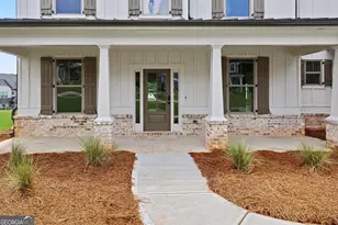 5809 Woodland Park Ct, Jefferson, GA 30549 - Photo 2