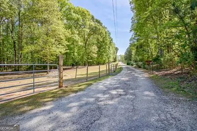 404 Tranquil Cemetary Road, Senoia, GA 30276 - Photo 8