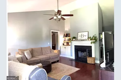 136 Mountain Overlook Drive, Cleveland, GA 30528 - Photo 4