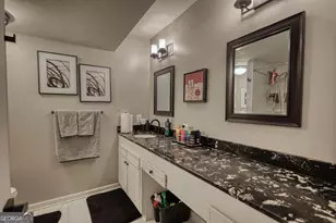 6851 Roswell Rd Apt C 8, Sandy Springs, GA 30328 - Photo 28