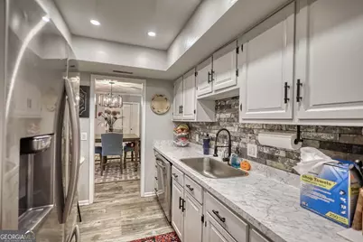 6851 Roswell Rd Apt C 8 #APT C 8, Sandy Springs, GA 30328 - Photo 20