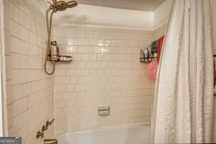 6851 Roswell Rd Apt C 8, Sandy Springs, GA 30328 - Photo 36