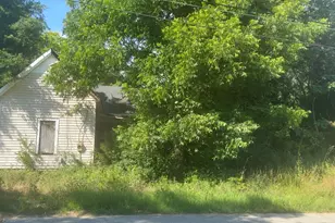 1016 Oglesby Blvd, Elberton, GA 30635 - Photo 1