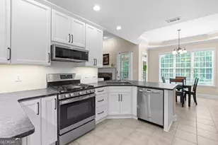 180 Brittany Ln, Senoia, GA 30276 - Photo 4