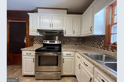 307 Brookdale Drive, Dublin, GA 31021 - Photo 8