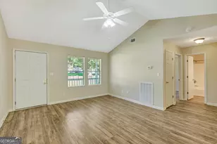 210 Prestigious Pl, Senoia, GA 30276 - Photo 4