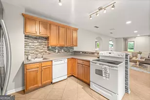 1406 Lull Water Ct, Hoschton, GA 30548 - Photo 56