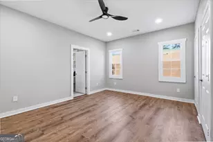2955 E Point St, East Point, GA 30344 - Photo 14