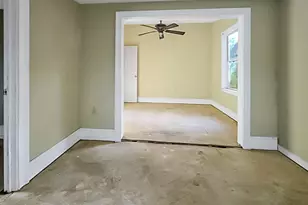 842 E 37th St, Savannah, GA 31401 - Photo 22