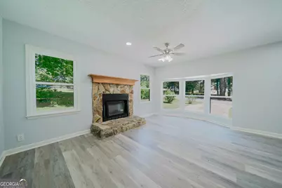 214 Oak Ridge Drive, Byron, GA 31008 - Photo 4