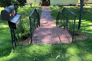 210 Taliaferro Dr, Hogansville, GA 32030 - Photo 2