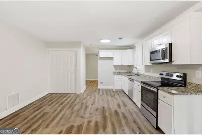310 Flagstone Drive SW, Atlanta, GA 30331 - Photo 6