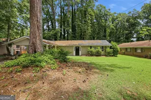 310 Flagstone Dr SW, Atlanta, GA 30331 - Photo 1