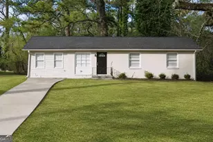 4390 Mercer Rd, Decatur, GA 30035 - Photo 1