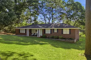 112 Pine St SW, Calhoun, GA 30701 - Photo 1