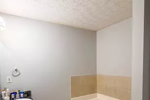 950 Foxworthy Ln, Riverdale, GA 30296 - Photo 16