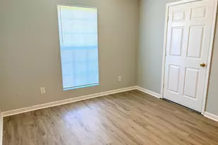 950 Foxworthy Ln, Riverdale, GA 30296 - Photo 10