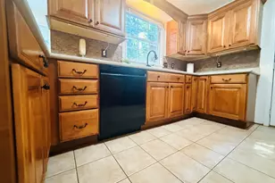 412 Taberon Rd, Peachtree City, GA 30269 - Photo 18