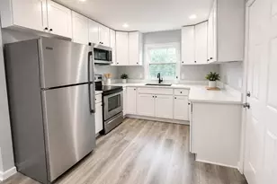 917 Garibaldi St SW, Atlanta, GA 30310 - Photo 2