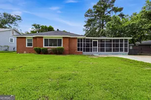 931 Eastwood Dr, Columbus, GA 31907 - Photo 1