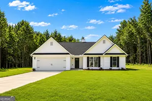 332 Elizabeth Ct, Colbert, GA 30628 - Photo 1