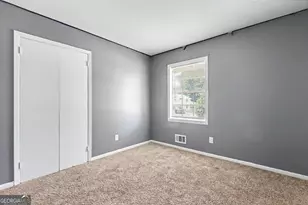 77 Crystal River Dr, Riverdale, GA 30274 - Photo 10