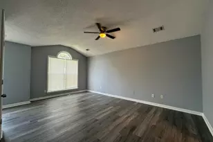 5684 Eagles Feather Ln, Riverdale, GA 30274 - Photo 22