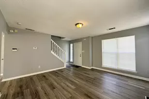 5684 Eagles Feather Ln, Riverdale, GA 30274 - Photo 8