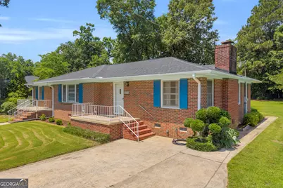 128 Smith Street, Hartwell, GA 30643 - Photo 2