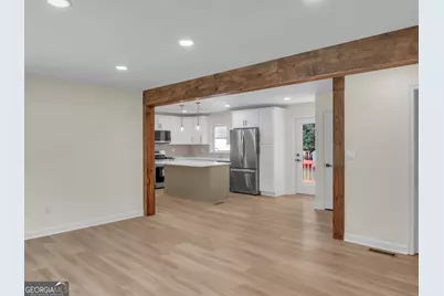 2794 Long Way, Decatur, GA 30032 - Photo 8