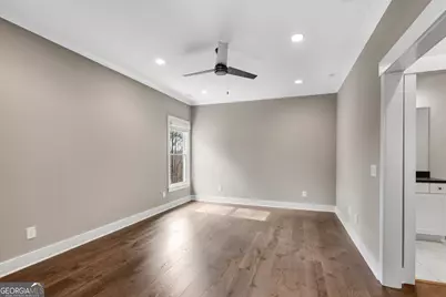 24 The Landing, Sandy Springs, GA 30350 - Photo 42
