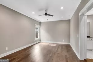 24 The Landing, Sandy Springs, GA 30350 - Photo 42