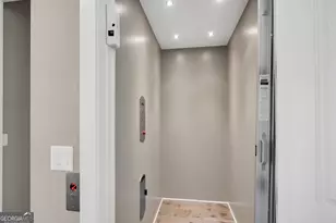 24 The Landing, Sandy Springs, GA 30350 - Photo 38