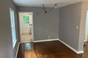 2086 Evergreen Ln NW, Atlanta, GA 30318 - Photo 2