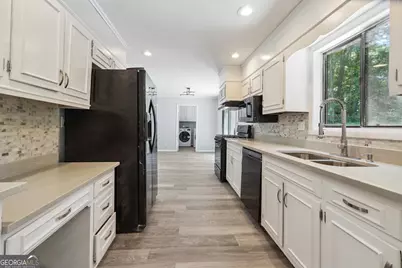 5249 Golf Valley Way, Stone Mountain, GA 30088 - Photo 8