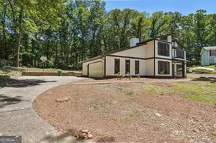 5249 Golf Valley Way, Stone Mountain, GA 30088 - Photo 2