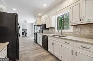 5249 Golf Valley Way, Stone Mountain, GA 30088 - Photo 6