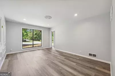 5249 Golf Valley Way, Stone Mountain, GA 30088 - Photo 32
