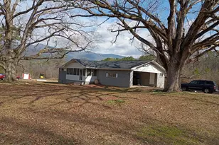 5080 Holly Creek Cool Springs Rd, Chatsworth, GA 30705 - Photo 2
