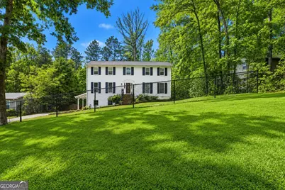 305 Saint Patrick Drive SW, Mableton, GA 30126 - Photo 4