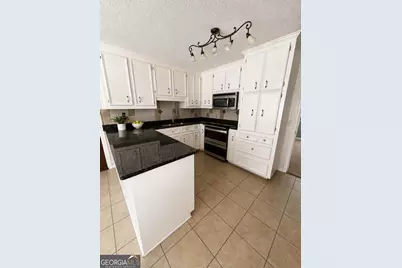 311 Castlegate Road, Macon, GA 31210 - Photo 8