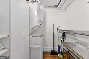 70 Sheridan Dr NE, Atlanta, GA 30305 - Photo 24